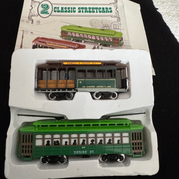 Other - 2 classic streetcars - New in box